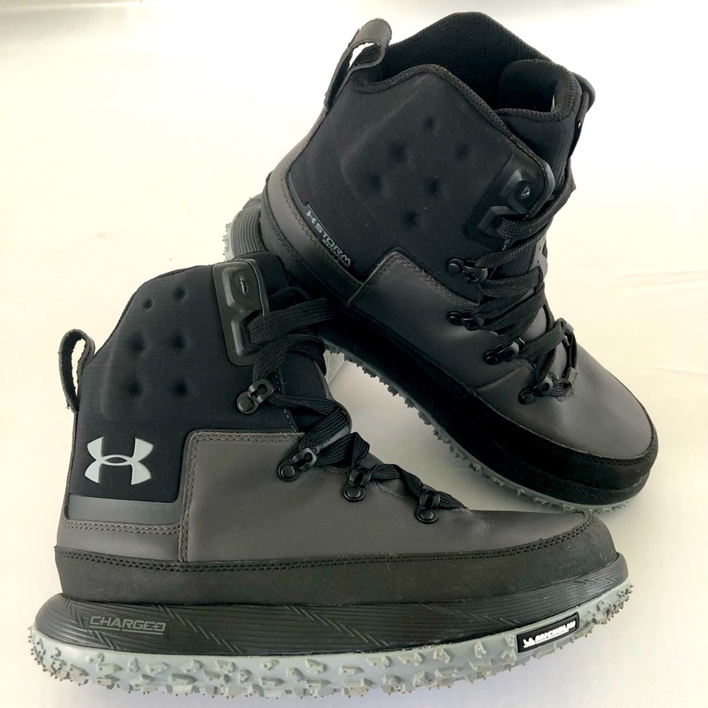 Under Armor Fat Tire  , hiker , Black Grey , waterproof size 9